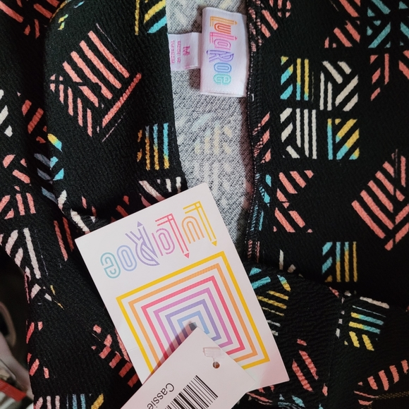Lularoe Cassie Pencil Skirt - Picture 2 of 4